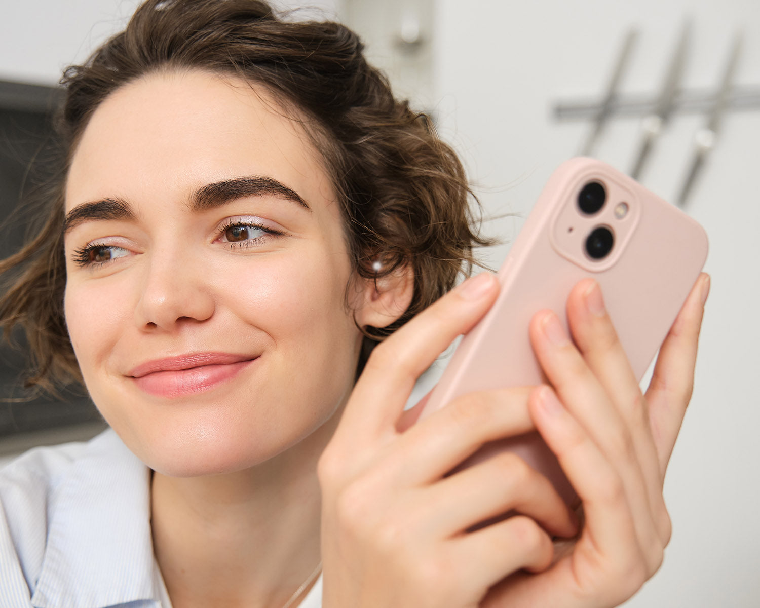 Why Camera Lens Protectors Are Becoming a Must-Have Phone Accessory